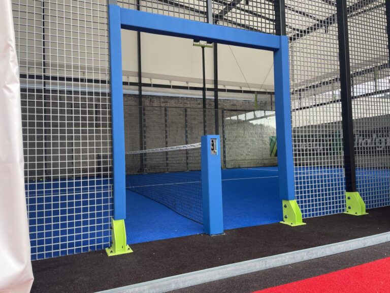 Unser PADEL TÜRRAHMENSCHUTZ KIT - Fall- und Stoßschutz ist genau das Richtige für Sie!