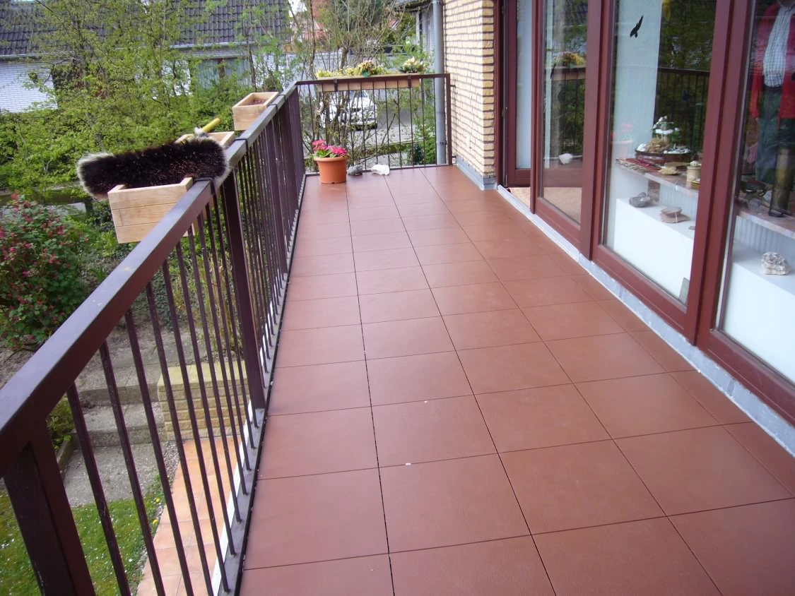 Balkon renovieren mit ELITE Fliesen, langlebige und dekorative Balkonfliesen, 