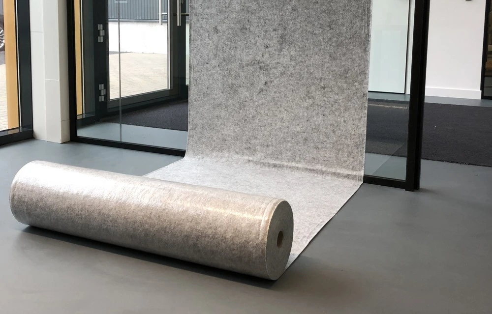 Multi Cover Concrete kann dank seiner  einzigartigen selbstklebenden Eigenschaften sowohl horizontal als auch vertikal verwendet werden.