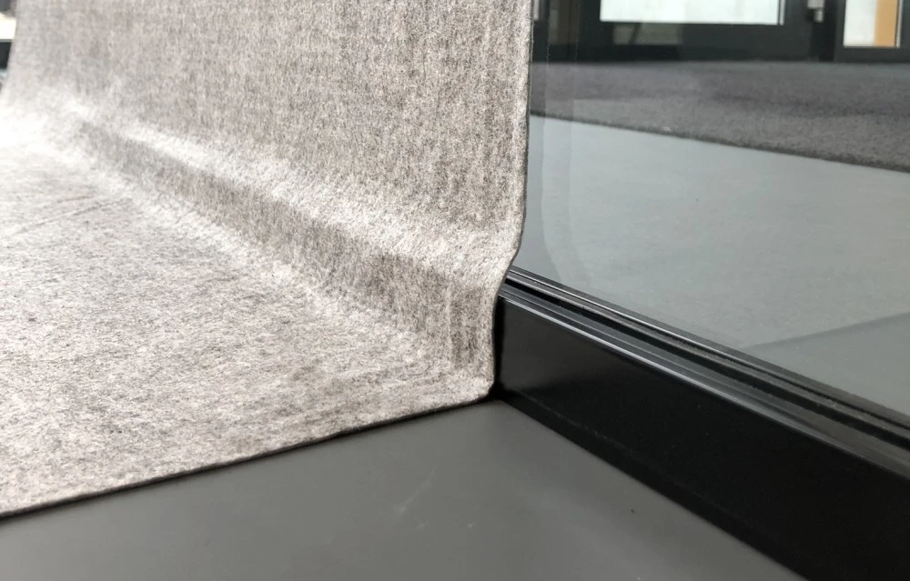 Multi Cover Concrete bietet den besten Schutz  bei intensiven Arbeiten. Multi Cover Concrete schützt Betonwände, Böden und Treppen schnell und einfach. 